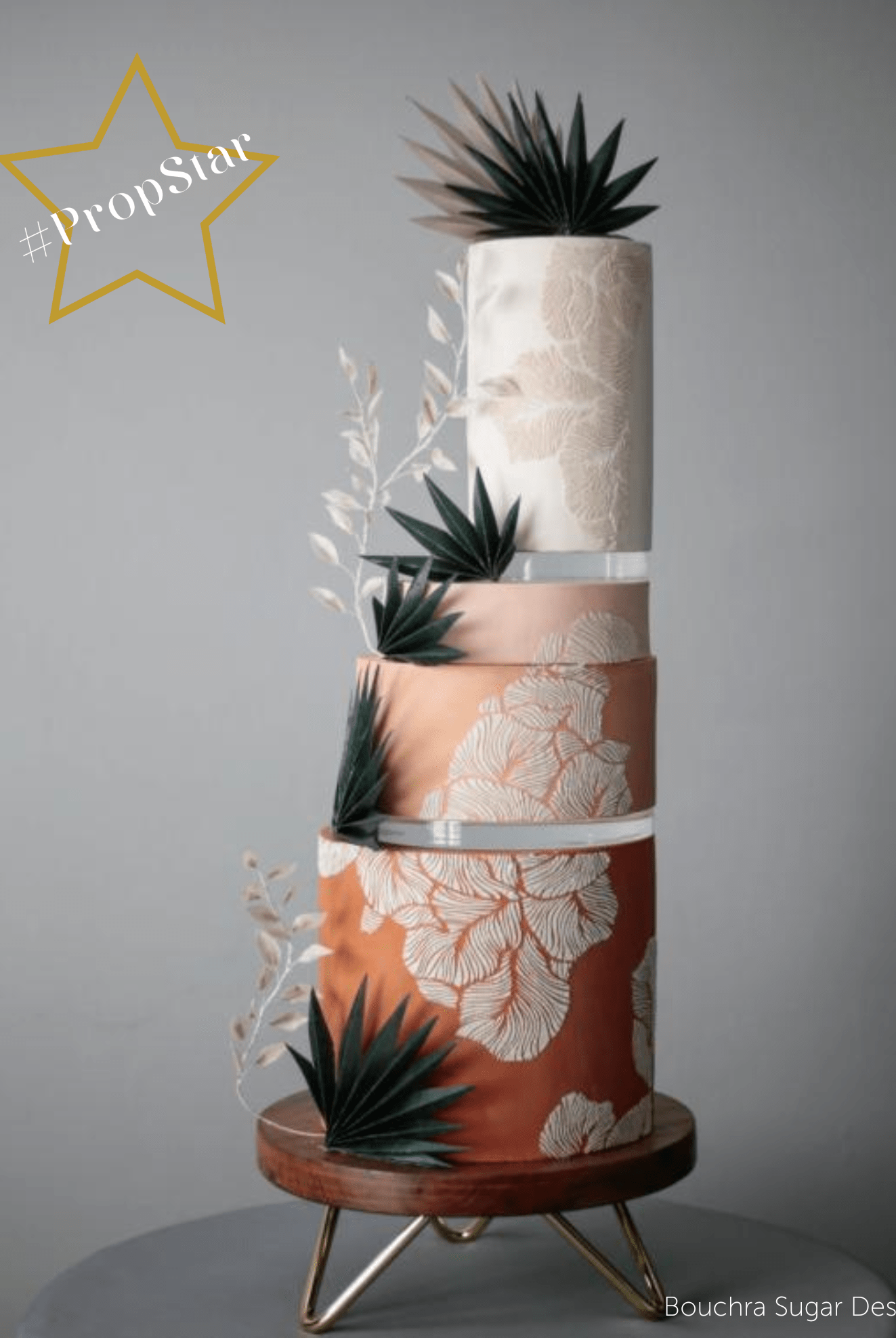 15mm Round Ultra Polished Clear Acrylic Cake Spacers - Prop Options