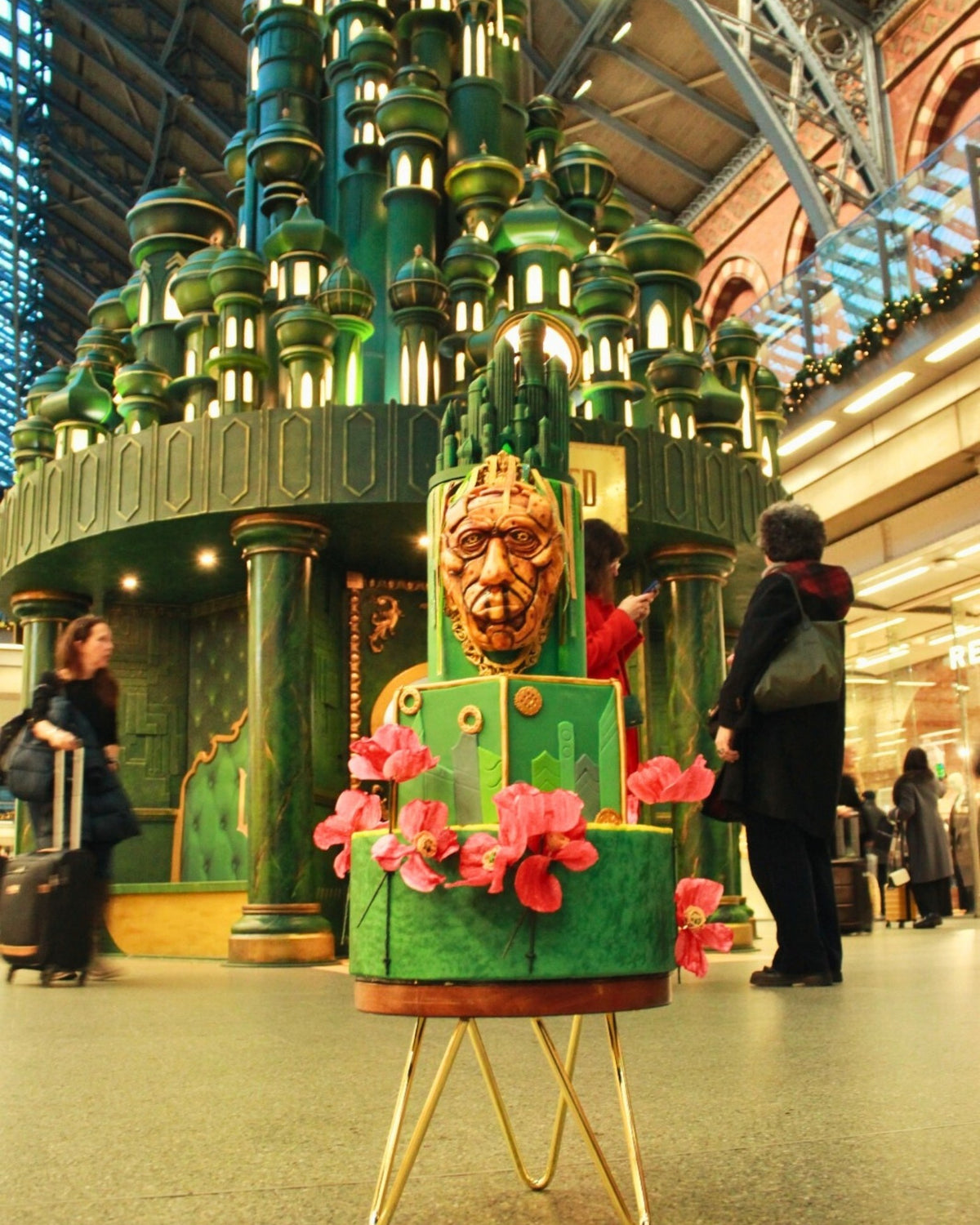 Green City Cake Separator - photo 5 - Prop Options