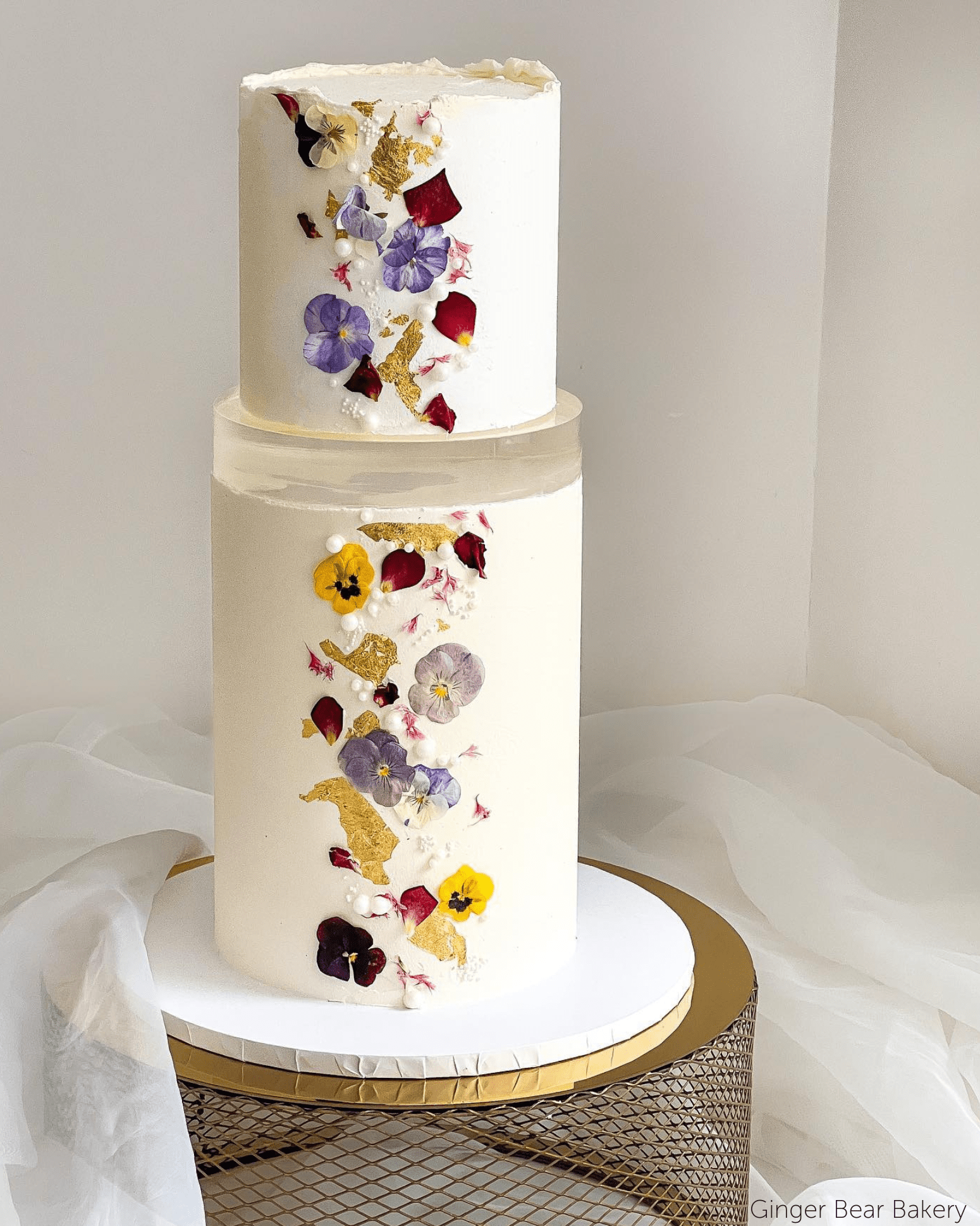 30mm Round Clear Ultra Polished Acrylic Cake Spacer - Prop Options