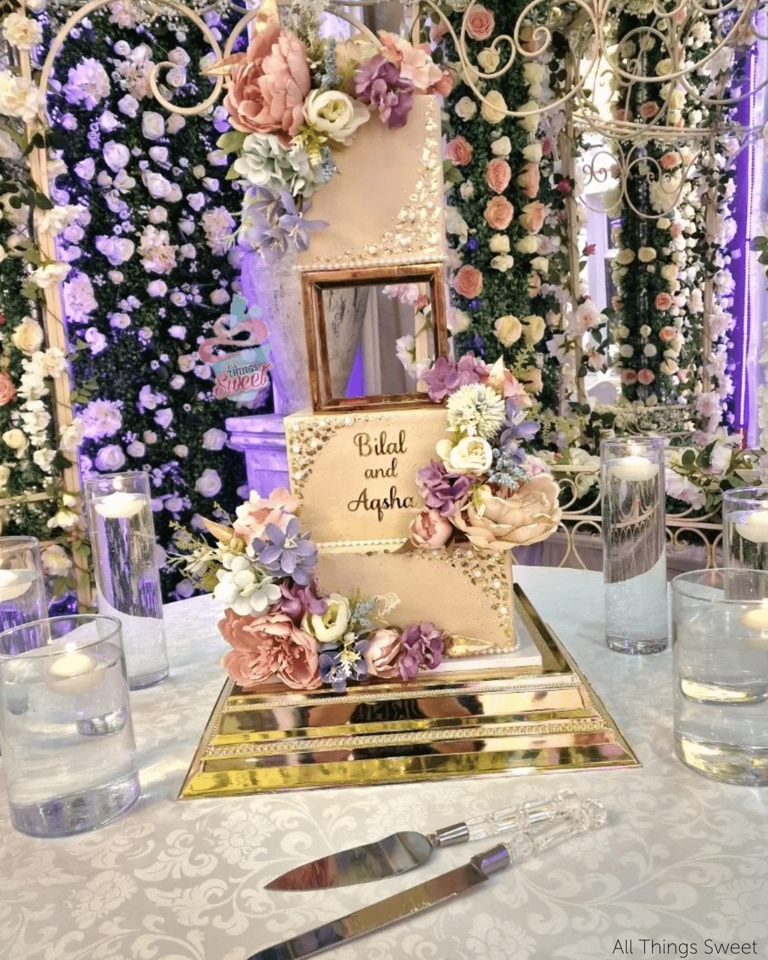 6" Square Metallic Cake Separator - Prop Options