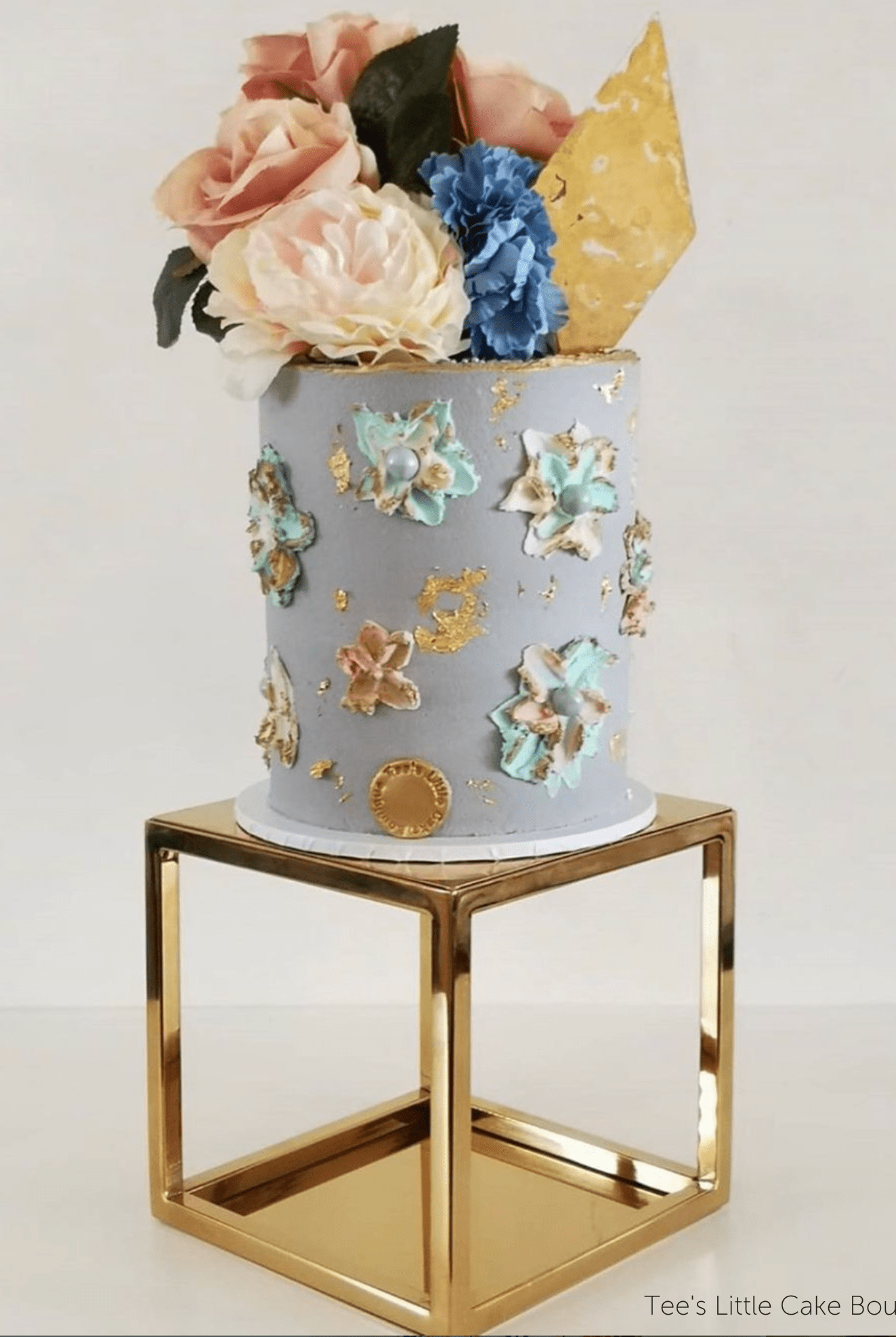 6" Square Metallic Cake Separator - Prop Options