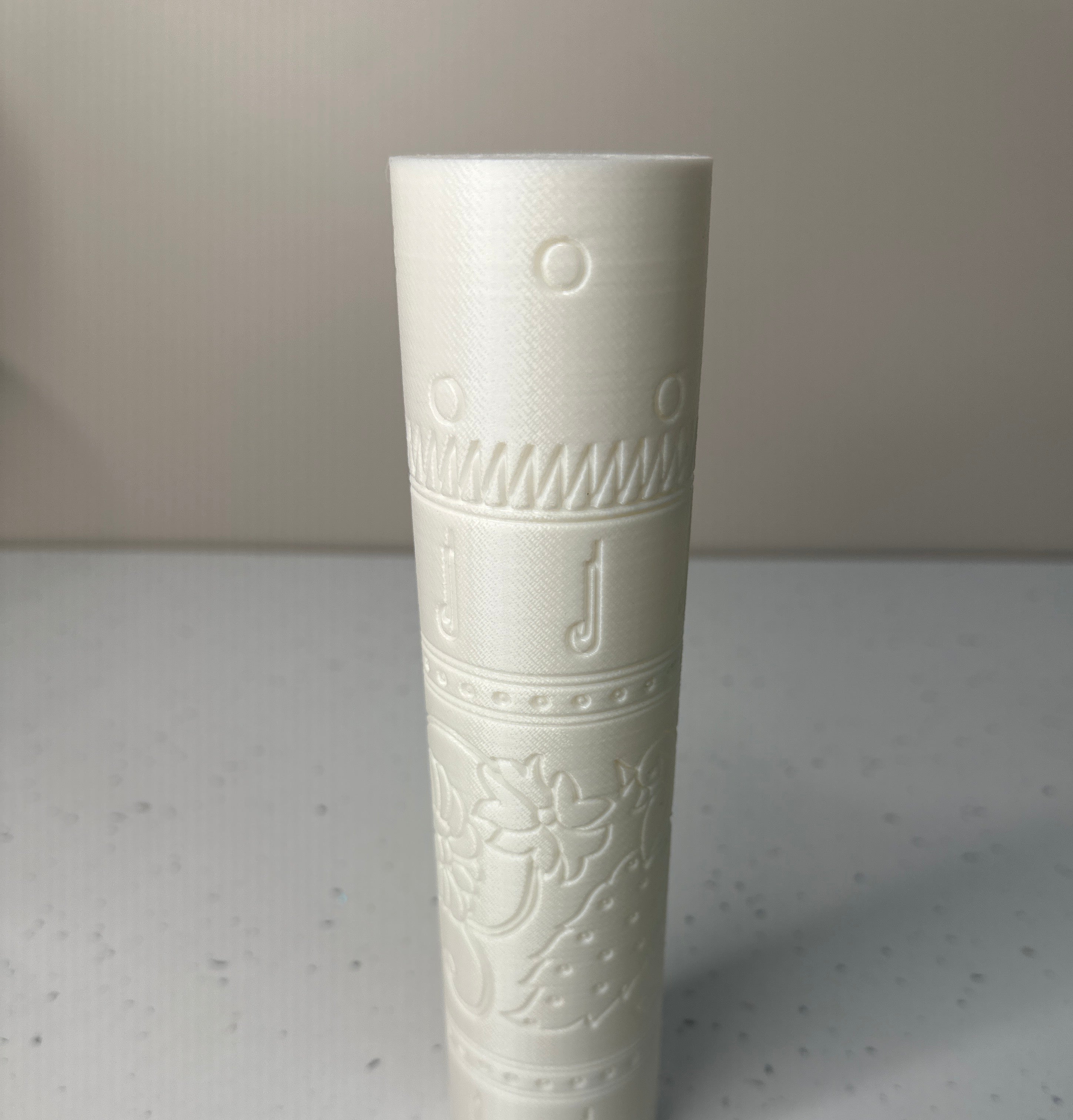 Outlet AT1 RP Anjali Tambde 9" - White - Prototype - Prop Options