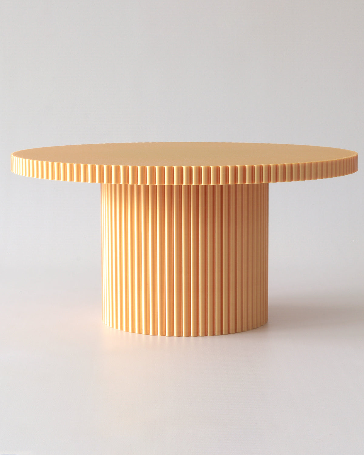 Reeded Cake Stand - Round - photo 15 - Prop Options