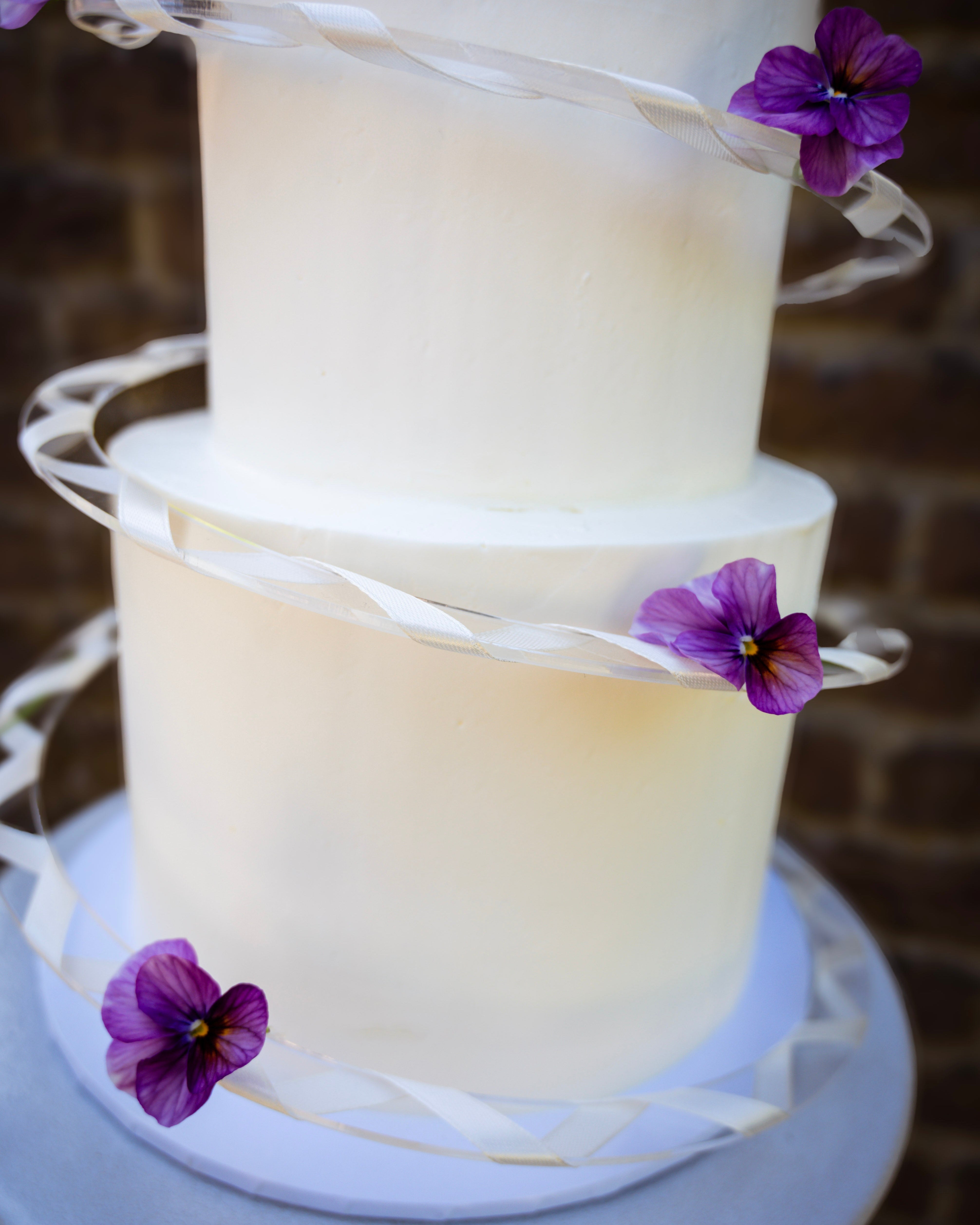 Cake Spiral™ - Acrylic Wrap for Tiered Cakes - Prop Options