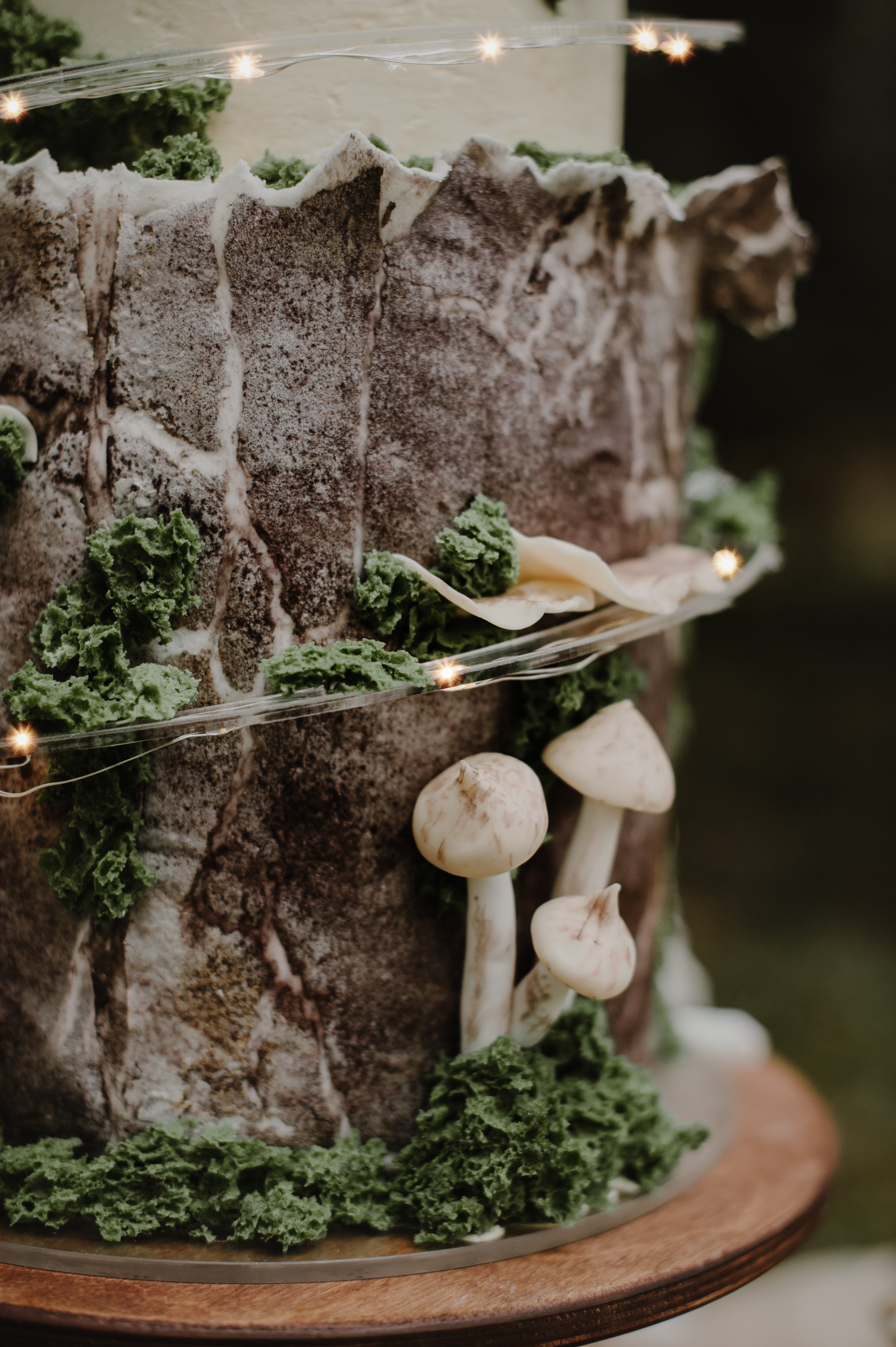 Cake Spiral™ - Acrylic Wrap for Tiered Cakes - Prop Options