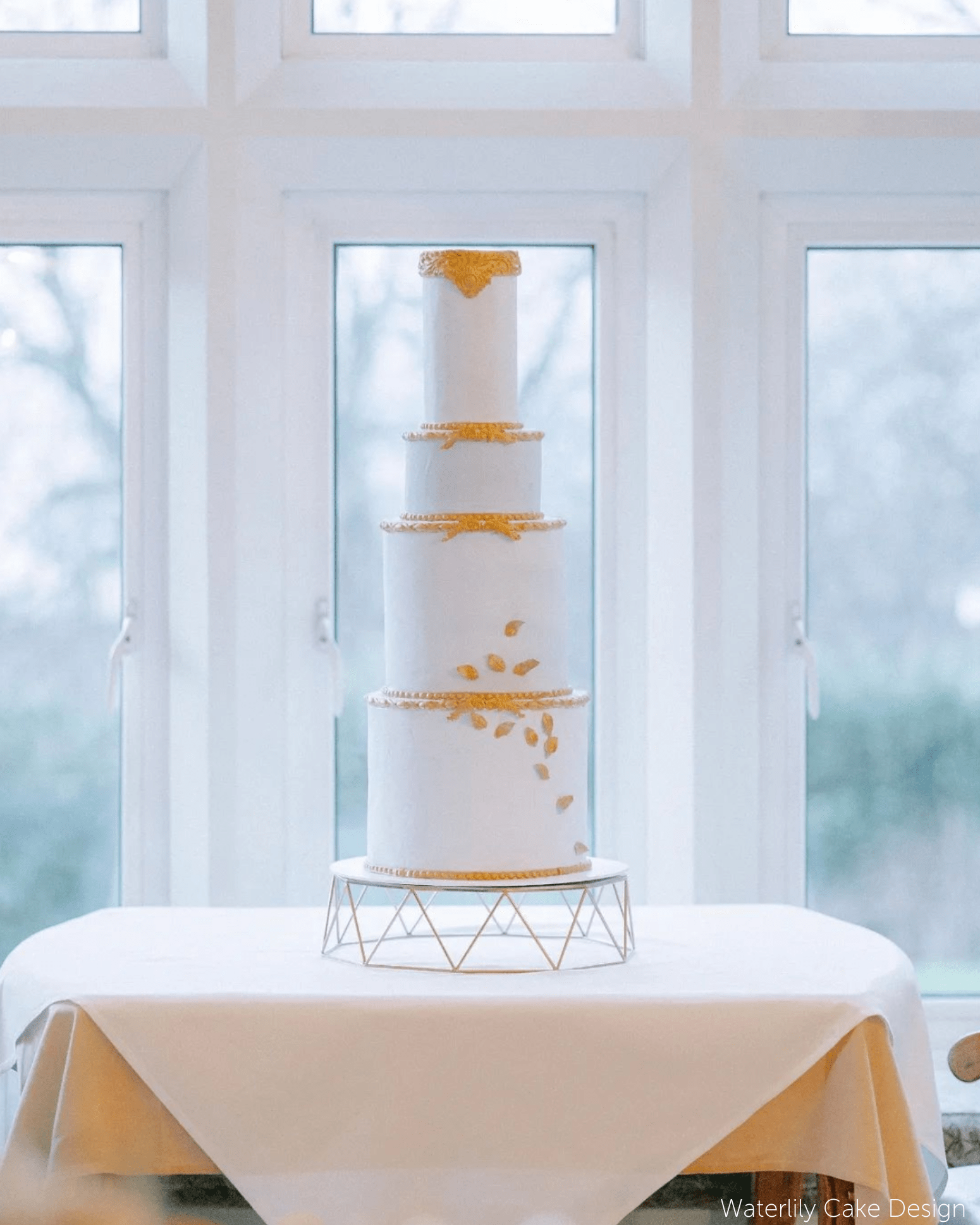 Geometric Cake Stand - Prop Options