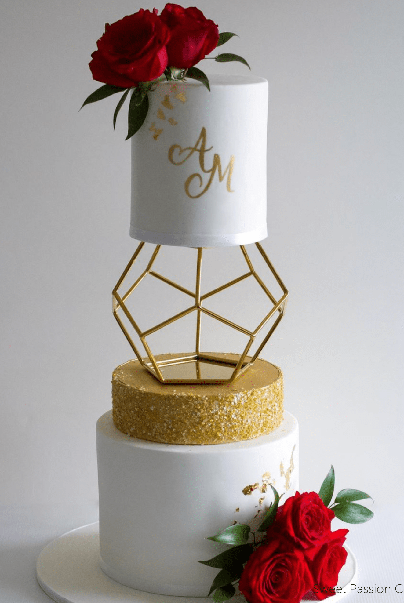 Geometric Pentagon Separator - Prop Options