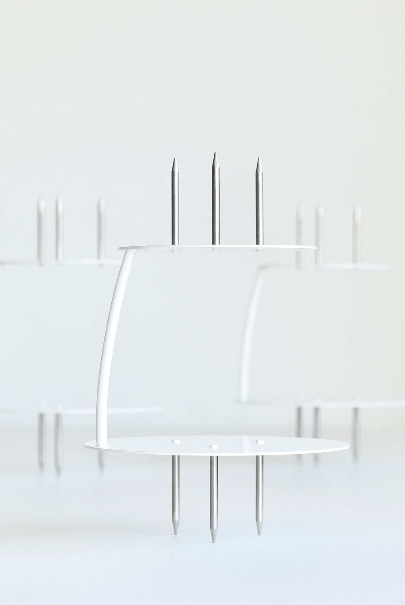 PropBundle - Round Floating Side Bar PropSecure® Cake Separator, Pins & Cake Board - Prop Options