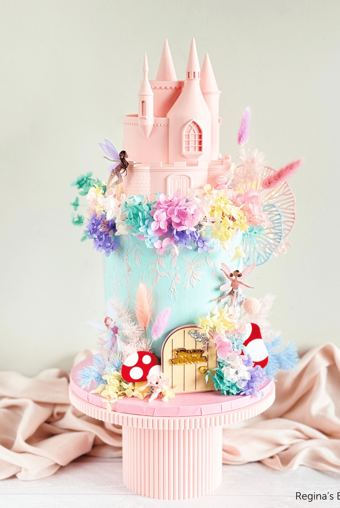 PropCastle - The 3D Cake Castle Tier - Prop Options