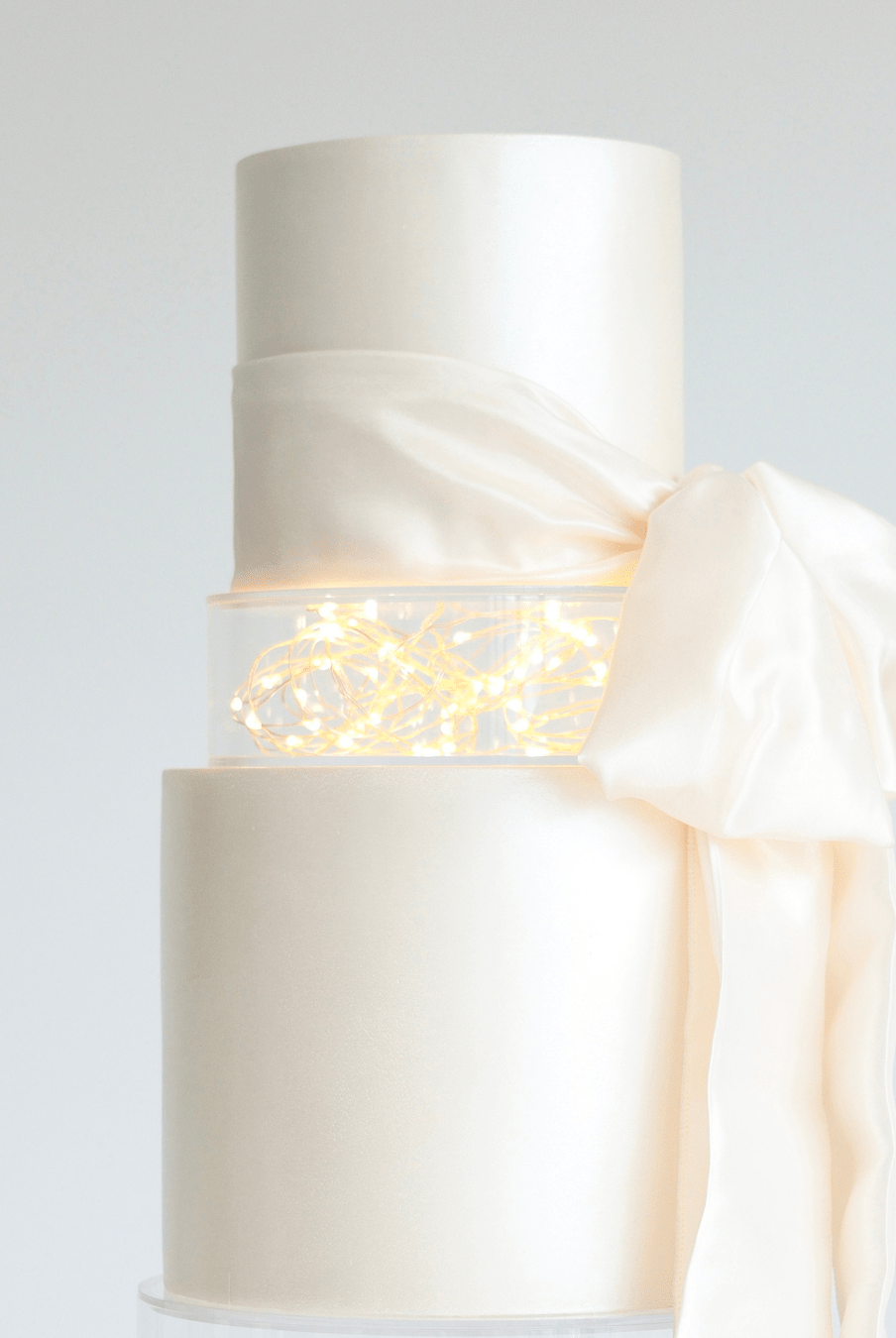 Round Acrylic Fillable Clear Tiers - Prop Options