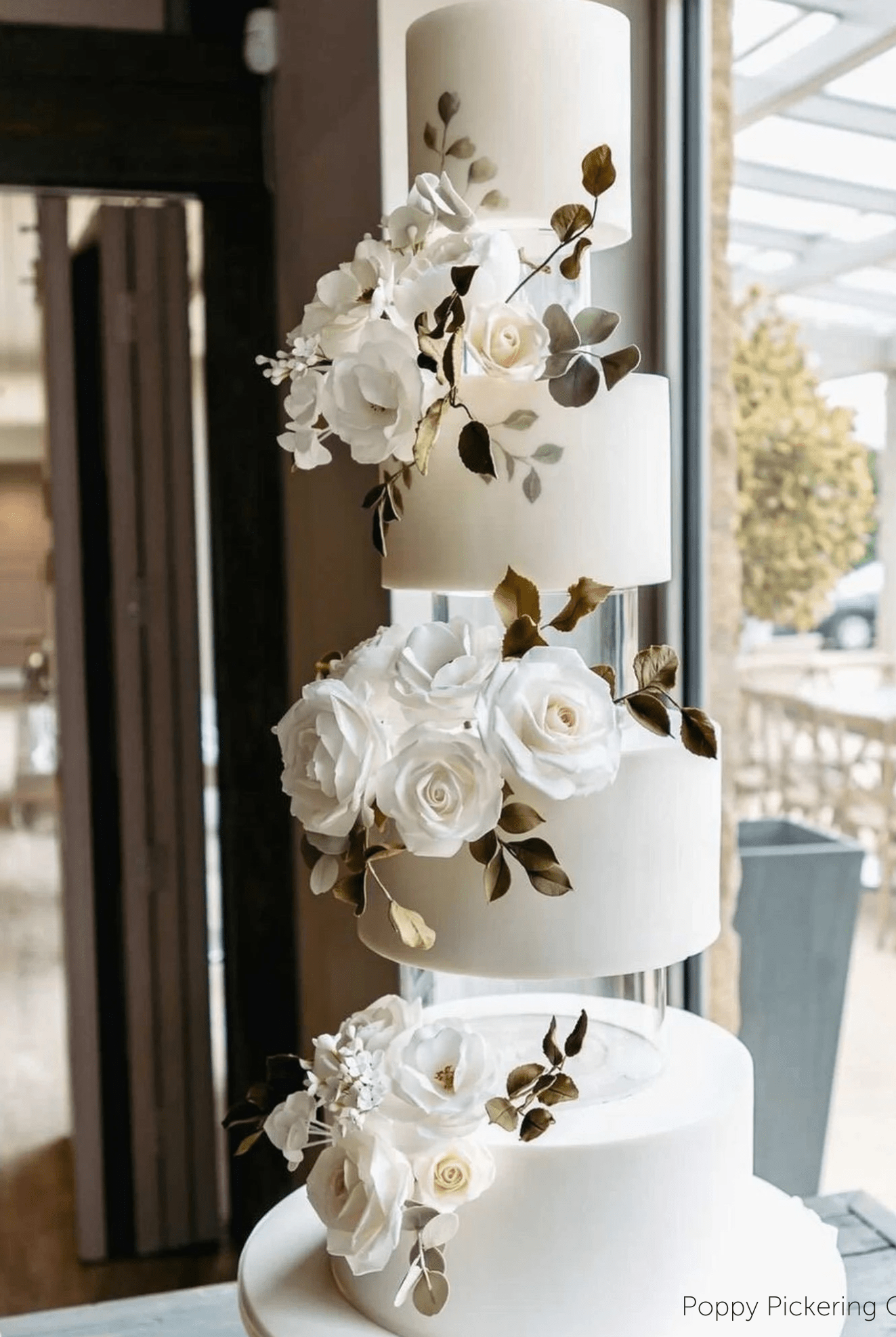 Round Acrylic Fillable Clear Tiers - Prop Options