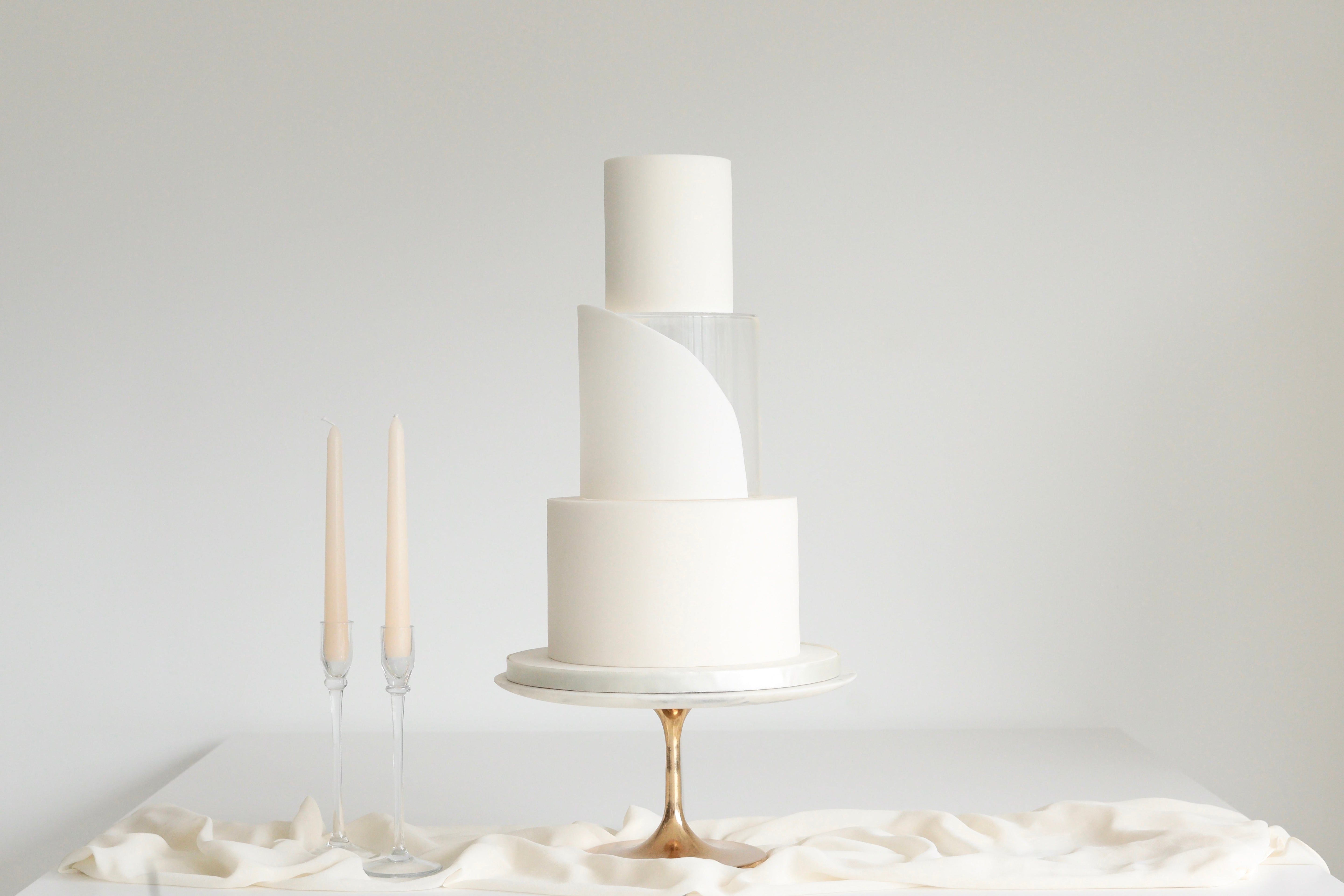 Round Acrylic Fillable Clear Tiers - Prop Options