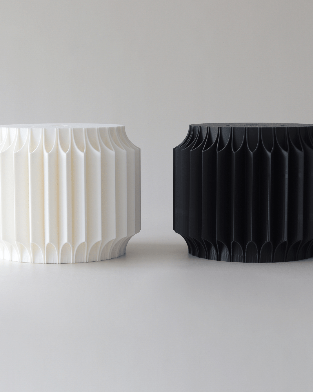 Round Fluted Cake Separator - Prop Options