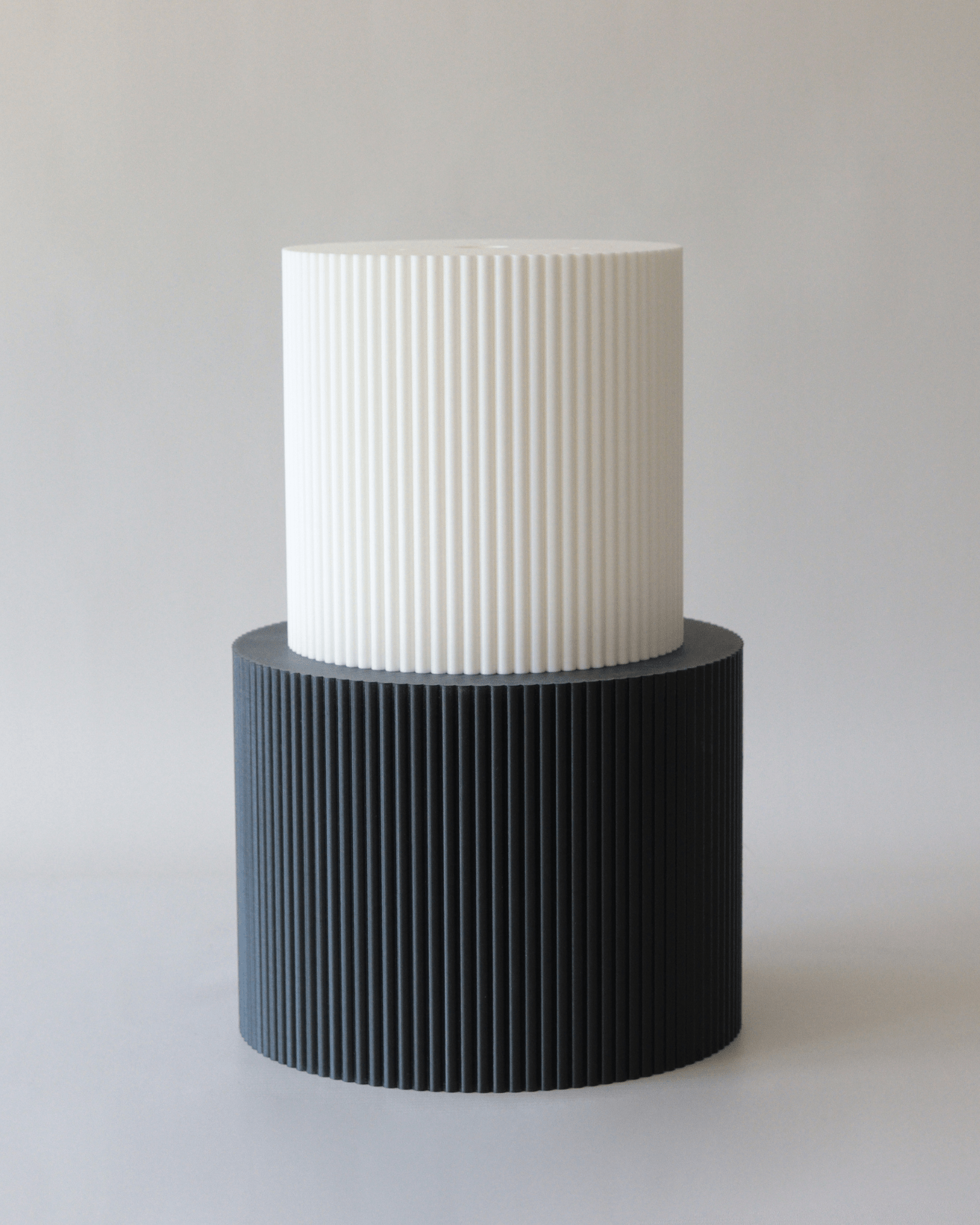 Round Reeded Cake Separator - Prop Options