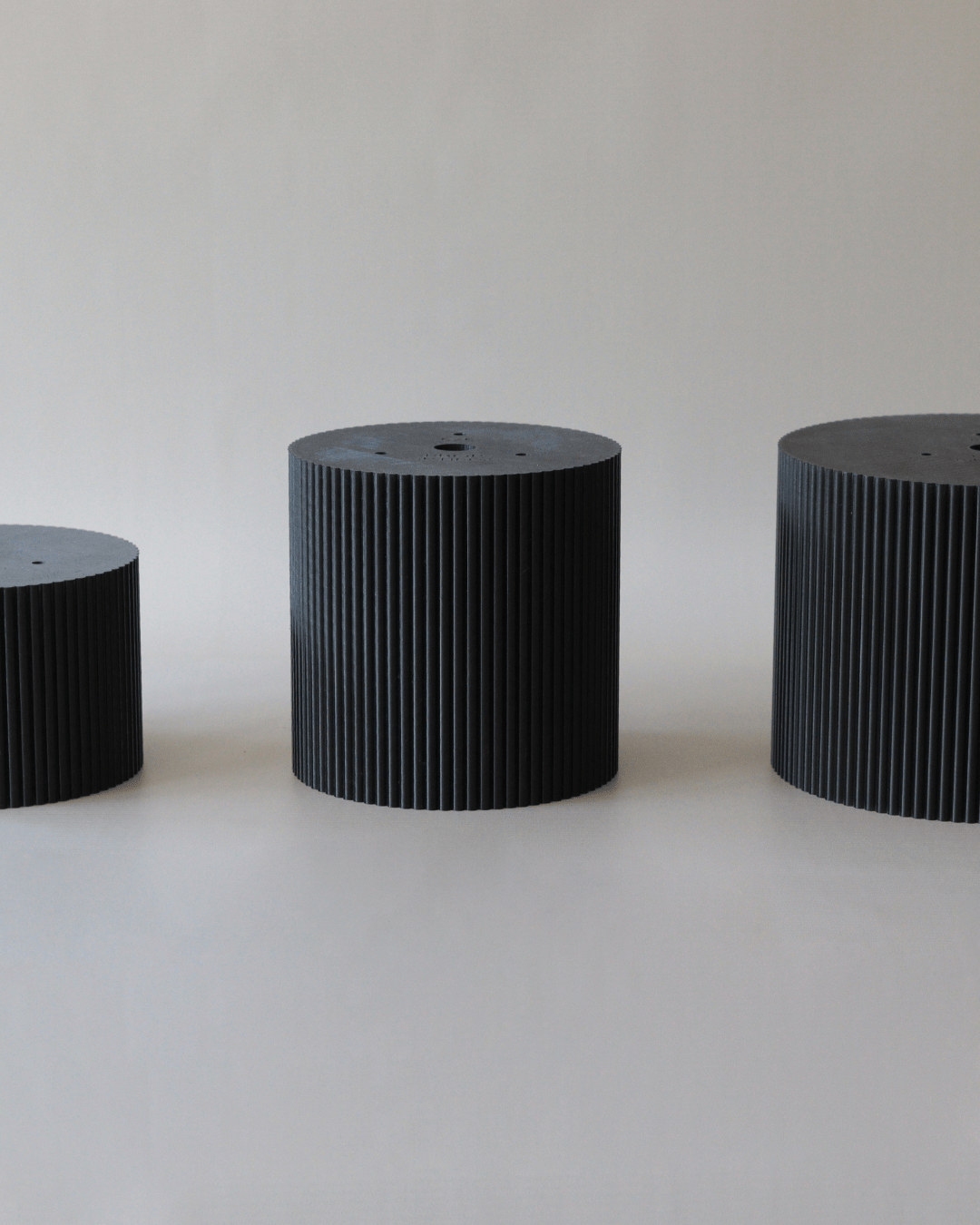 Round Reeded Cake Separator - Prop Options