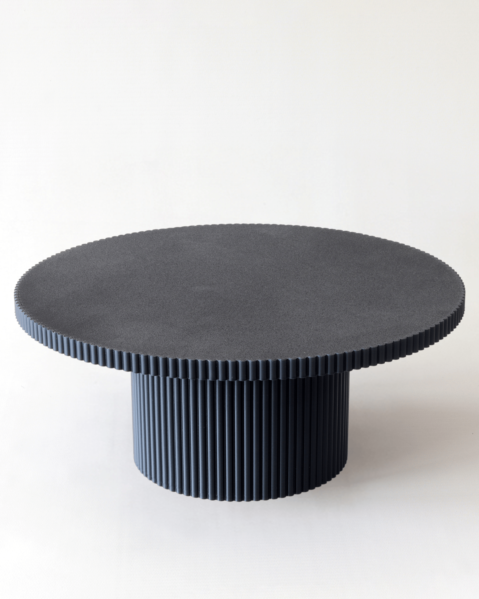 Round Reeded Cake Stand - Prop Options