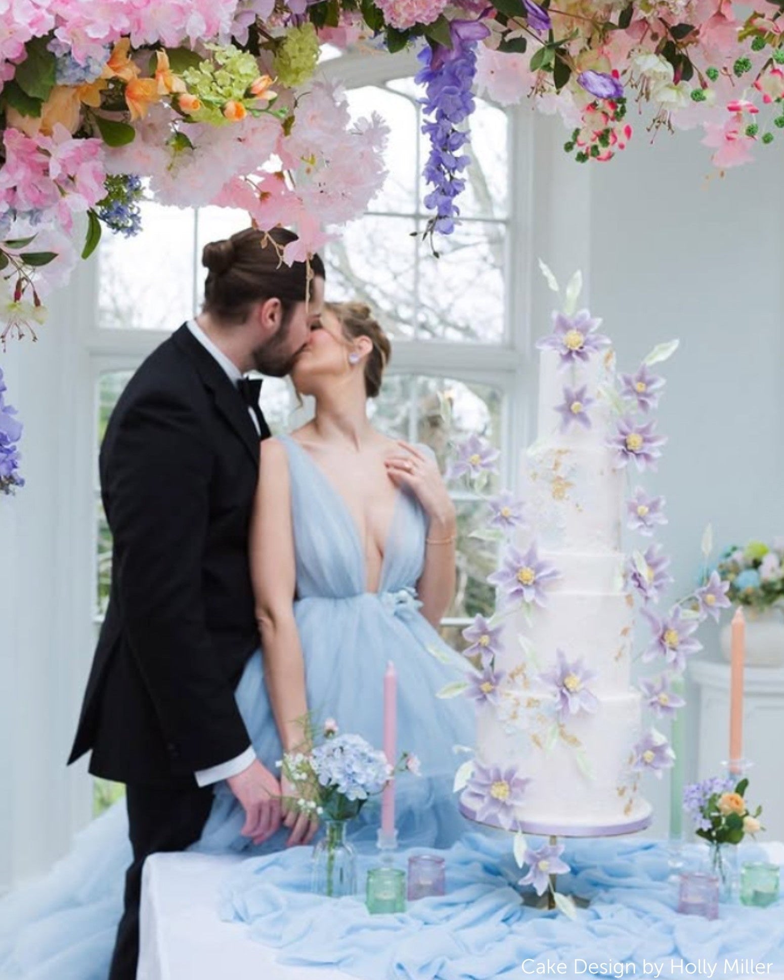 Special Edition 12" Gold Stiletto Cake Pedestal - Prop Options