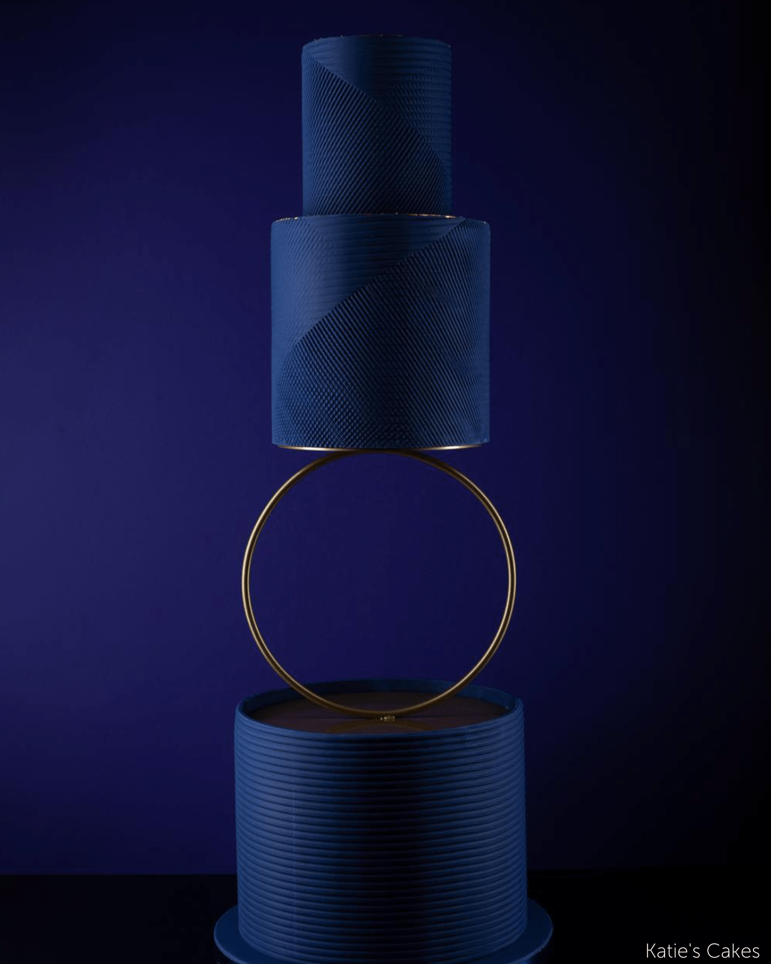 The Hoop Tier Cake Separator - PropSecure® - Prop Options