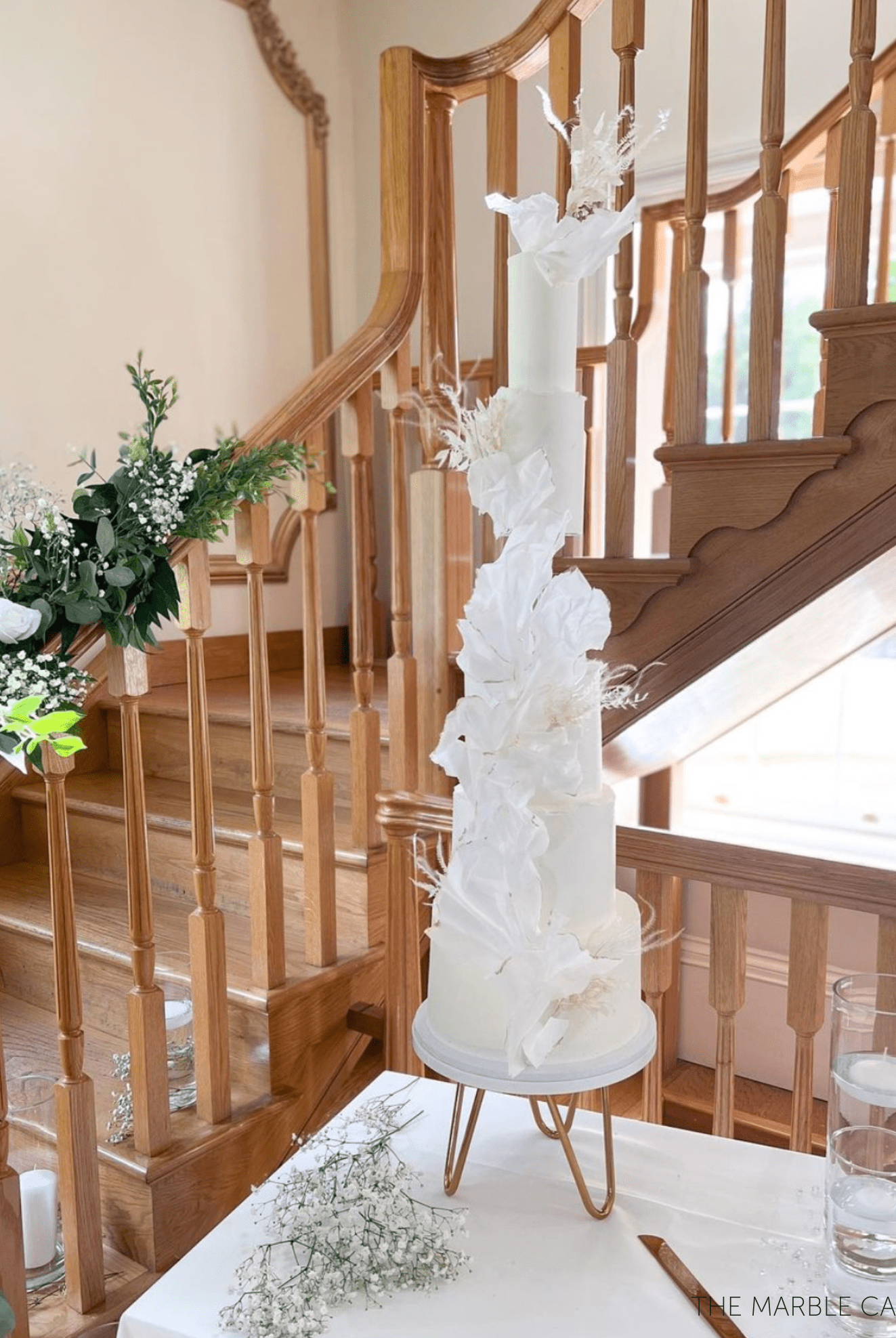 The Pinnacle Acrylic Hairpin Cake Stand - Prop Options