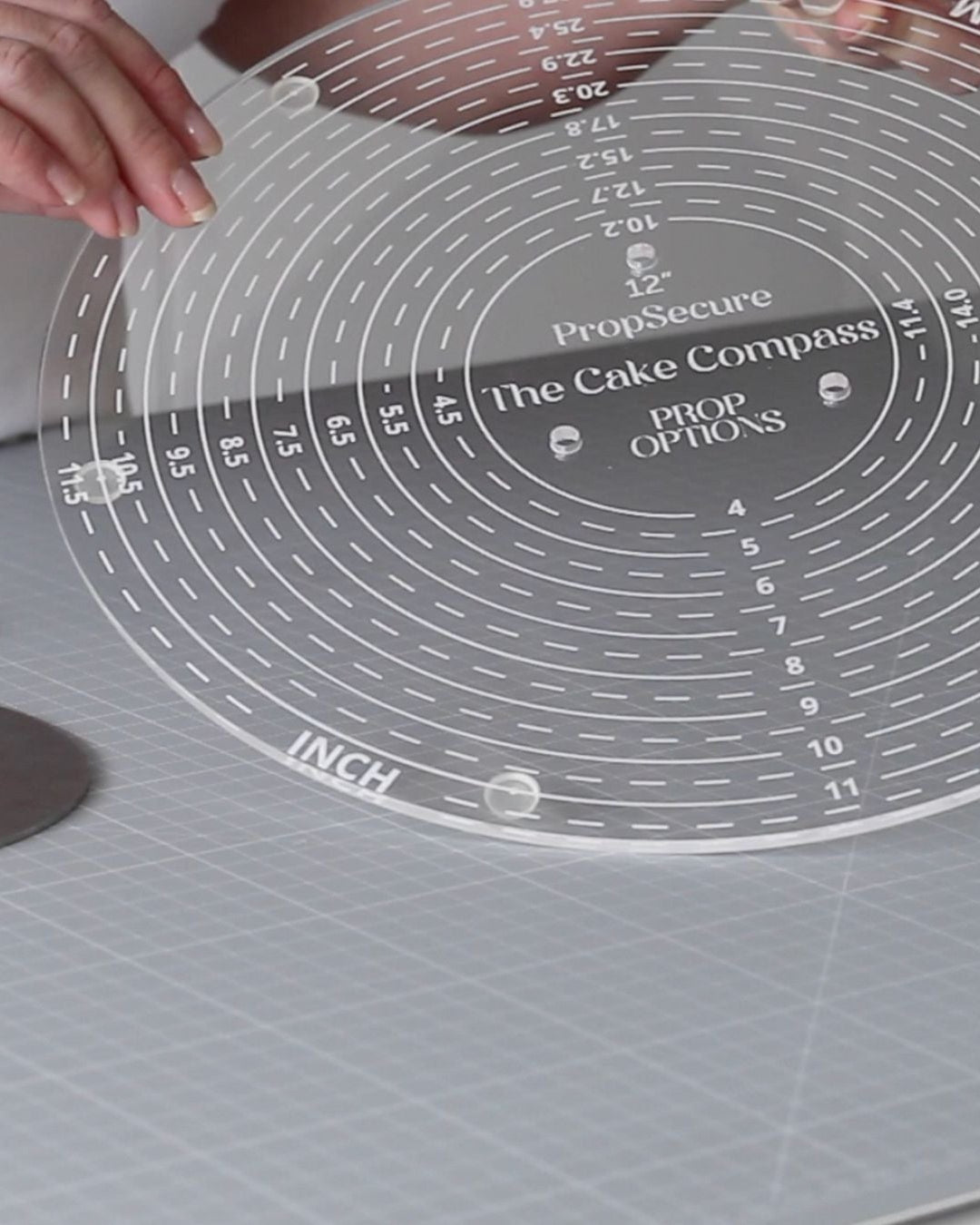 The Round Cake Compass - PropSecure® - Prop Options