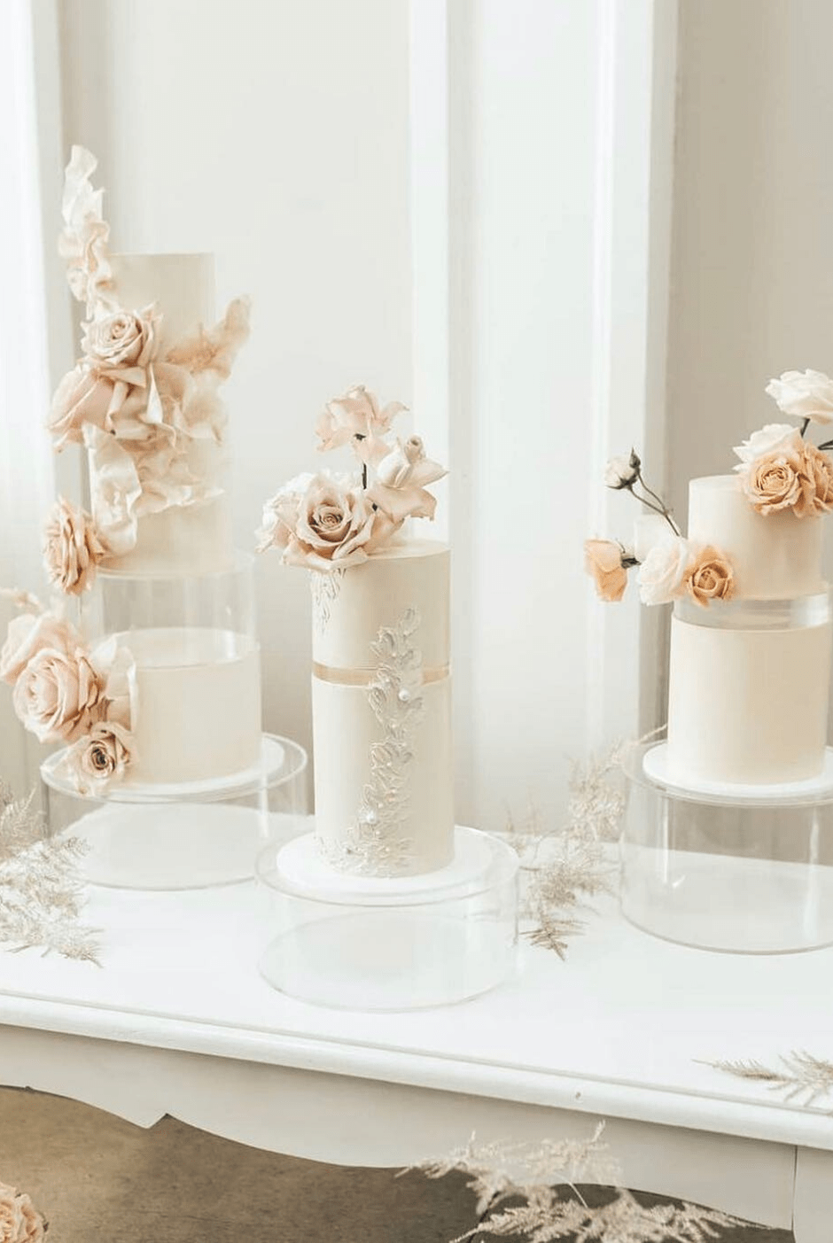 PropBundles - Round Acrylic Fillable Clear Tiers - Prop Options