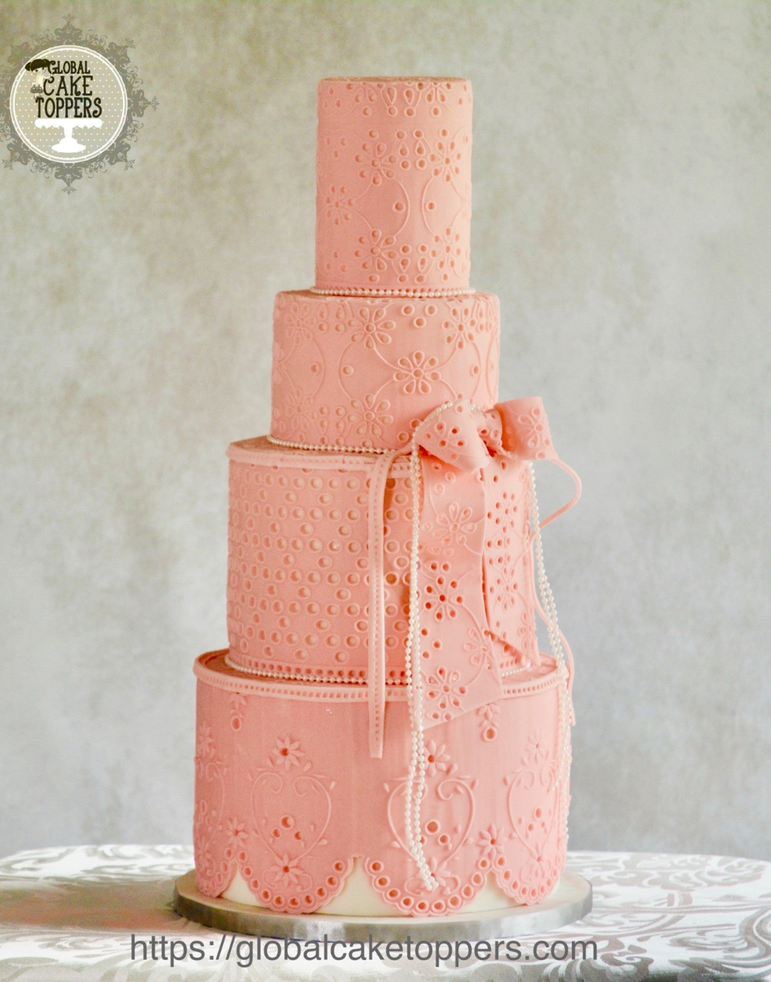 Eyelet Rolling Pins - photo 3 - Prop Options