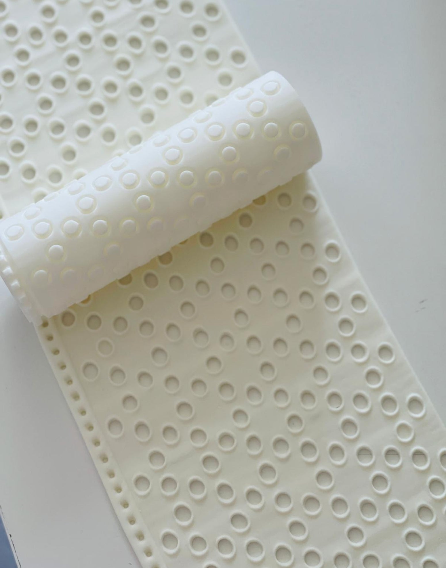 Eyelet Rolling Pins - photo 5 - Prop Options