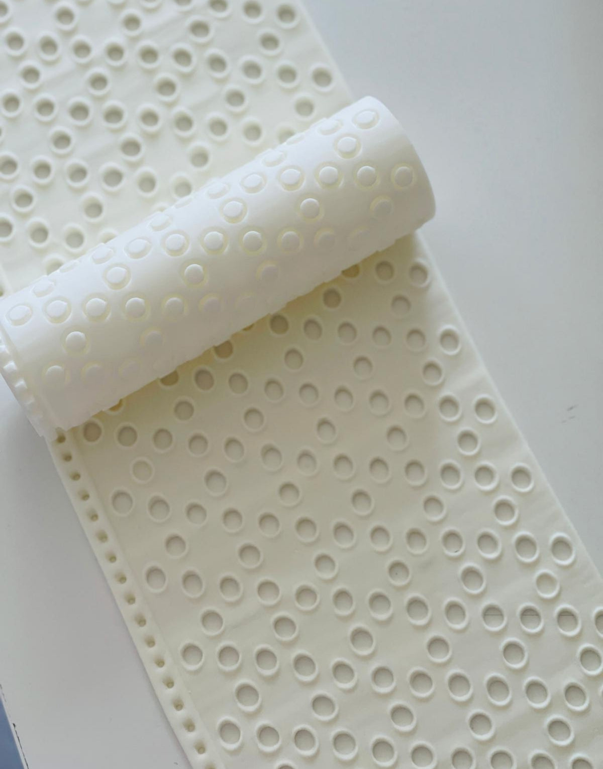 Eyelet Rolling Pins - photo 5 - Prop Options