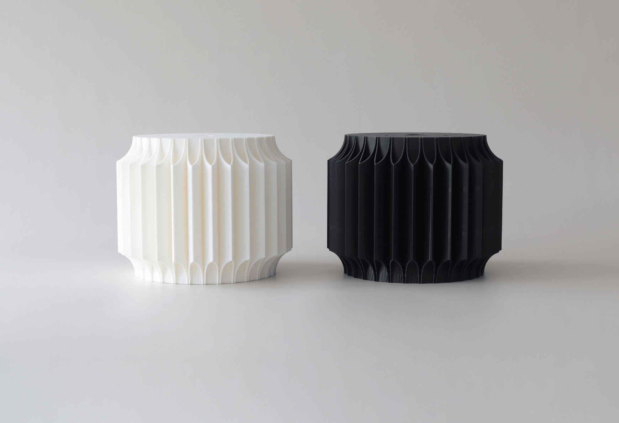 Round Fluted Cake Separator - Prop Options