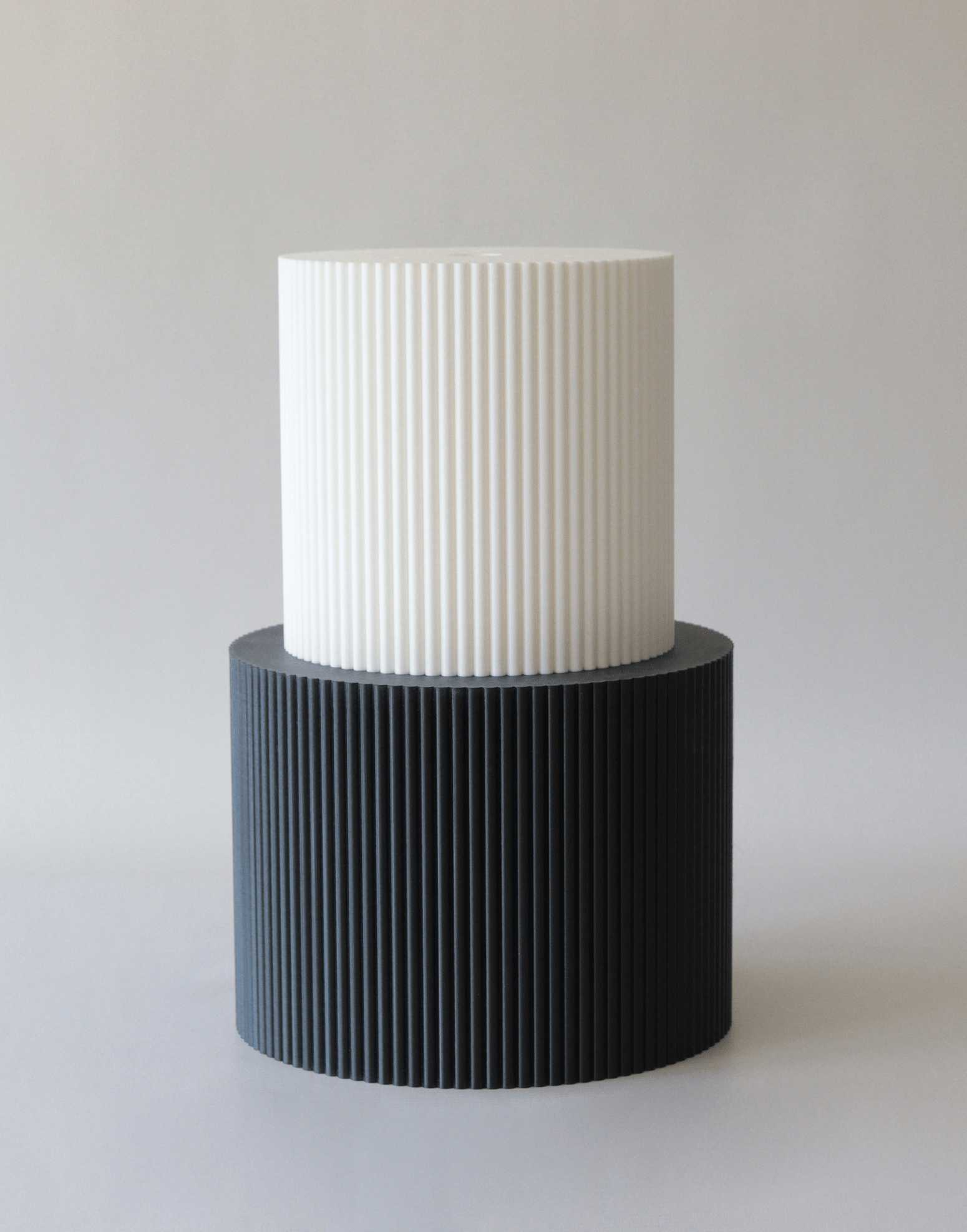 Round Reeded Cake Separator - Prop Options