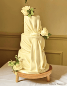 Solid Oak Tripod Cake Stand - Prop Options