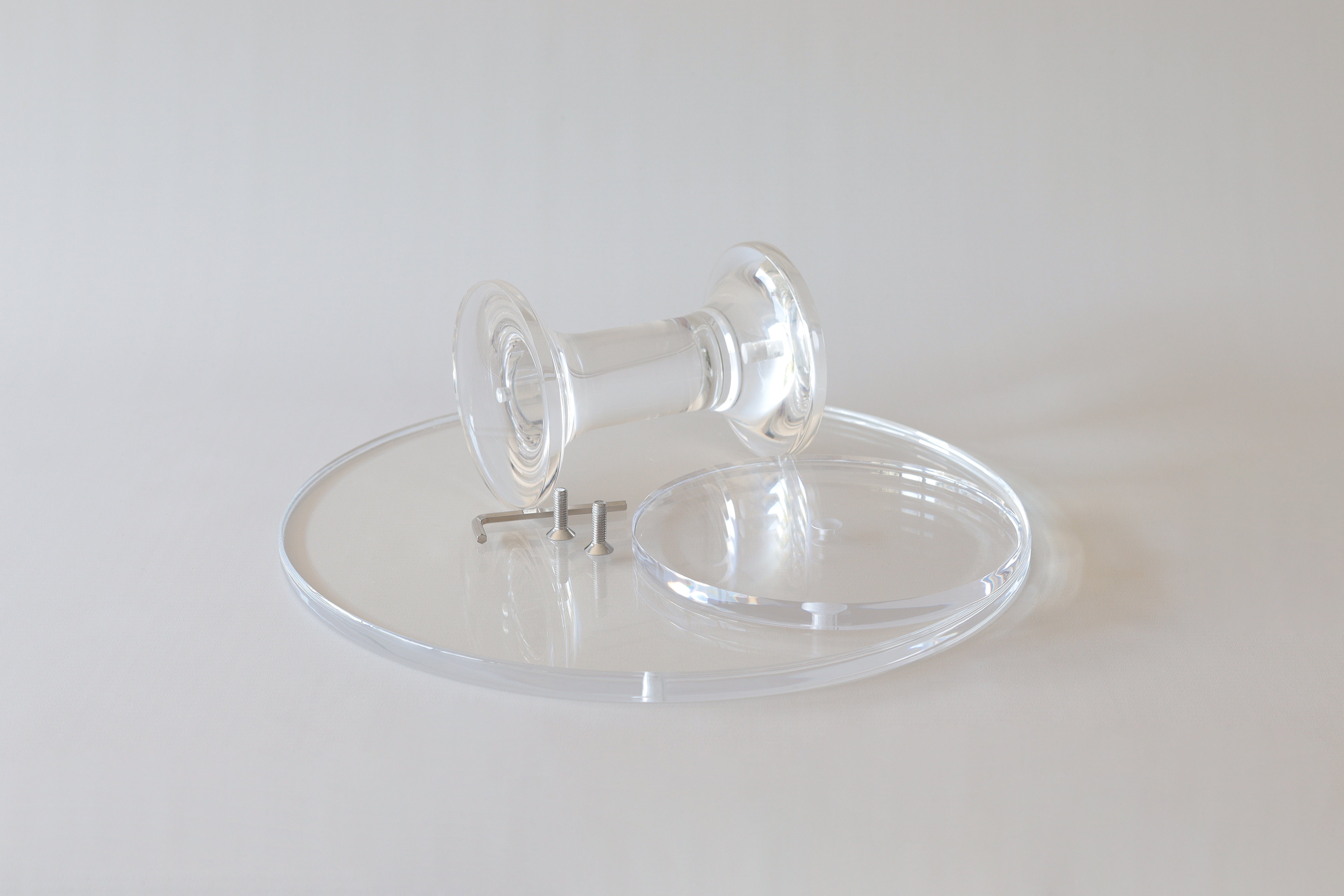 Ultra - polished Acrylic Pedestal Cake Stand - Prop Options